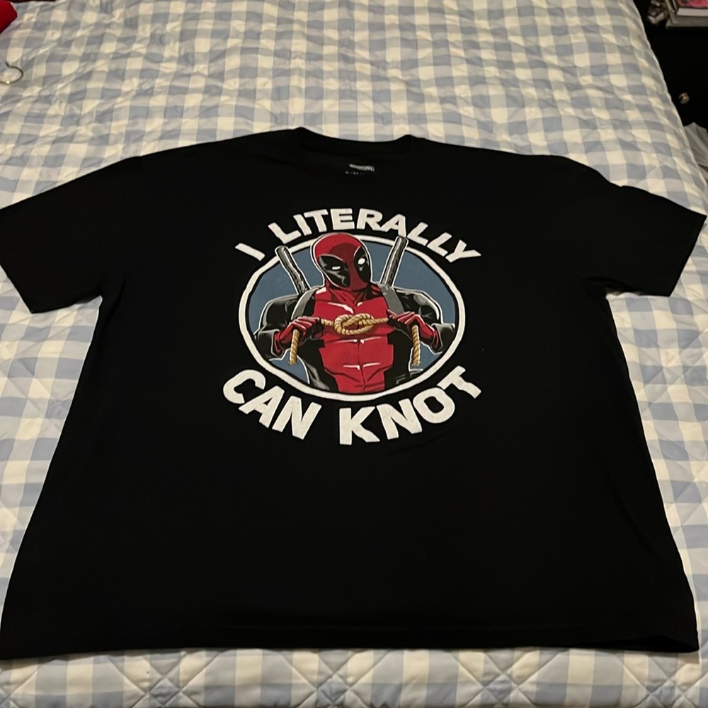 Marvel Deadpool T-shirt